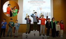 Başöğretmen Atatürk Satranç Turnuvası 12. kez Karabağlar’da düzenlendi