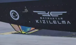 NATO Zirvesi’nde KIZILELMA mesajı! TUSAŞ’ta Bayraktar KIZILELMA S5 heyetlerin karşısına çıktı