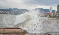 Hafta sonu planı yapanlar dikkat! Meteoroloji uyardı, Ege Denizi’ne fırtına geliyor
