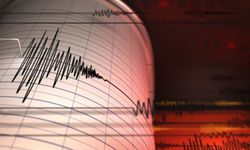 Son dakika! Antalya'da deprem oldu