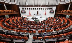 Öğrenci affı teklifi TBMM’de! Binlerce öğrencinin beklediği düzenlemede yeni aşama