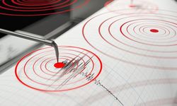 O ülkede korkutan deprem! 6.1 ile sallandılar