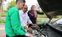 2 yıl önce alınan araç 1,5 yıl serviste kaldı! Kelebek hastası çocuklar için alınan otomobil aileyi yolda bıraktı