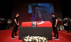Kadir İnanır son yolculuğuna uğurlandı! Jülide Kural’dan vasiyet açıklaması