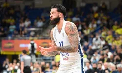 Anadolu Efes’te sürpriz ayrılık