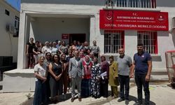 Bayındır’da anlamlı tören! Eğitimlerini tamamlayan kadınlar belgelerini aldı