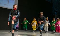 Bornova’da dans rüzgarı! Bale, Zumba, Latin Dansları ve daha fazlası aynı sahnede buluştu