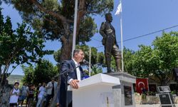 Foça’da dikkat çeken açılış: Başkan Tugay törene katıldı