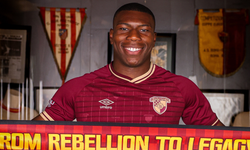 Göztepe'de bomba transfer: Yeni sezon öncesi o o golcüyü takıma kattı