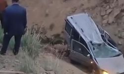 Hafif ticari araç şarampole düştü: Sürücü hayatını kaybetti