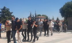 İzmir dahil 23 ilde dev dolandırıcılık operasyonu: 307 şüpheli yakalandı