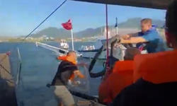 İzmir’de denizde can pazarı! Su alan teknedeki 6 kişi son anda kurtarıldı