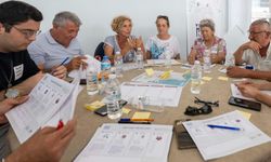 İzmir'de karar süreci bu 12 ilçeye geçti! Söz sahibi olmak isteyenlere çağrı: Başvurular yarın açılıyor