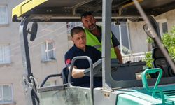 İzmir'de ulaşımı rahatlatacak çalışmalar sürüyor! Başkan Tugay gece gündüz sahadaydı