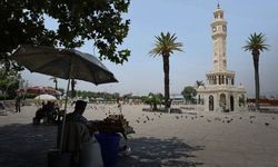 İzmir’de eylül gelse de hava bir türlü serinlemiyor! Bu hafta sıcaklıklar 31 derecenin altına inmeyecek