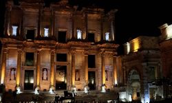 Efes’te İtalyan Operası büyüledi! Tarih ve müzik Efes’te buluştu