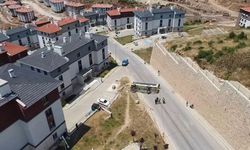 Kontrolden çıkan halk otobüsü devrildi!