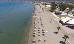 Urla'da sığ denizi ve ince kumlu yapısıyla ailelerin en gözde tatil yeri: Hem mavi bayraklı hem de ulaşımı çok kolay!