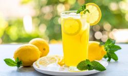 Yazın vazgeçilmezi buz gibi limonatanın sırrı buymuş! Ustaların sır gibi sakladığı yöntemle artık acı olmayacak
