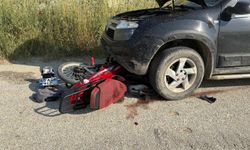 Manisa'da korkutan kaza: 18 yaşındaki motosiklet sürücüsü cipin altında kaldı