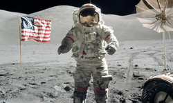 NASA logolu ceket servet değerinde! Ay'a inen ikinci astronotun eşyaları rekor fiyata satıldı