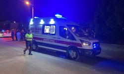 Otomobil ile elektrikli bisiklet çarpıştı: Sürücüsü yola savruldu