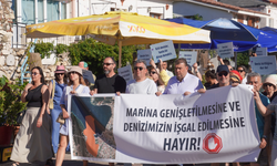 Sığacık’ta marina krizi! Başkan Yetişkin: “Birkaç yüz mega yat uğruna riske atamayız”