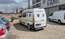 Telefonda başlayan tartışma sokakta kanlı bitti: 17 yaşındaki şüpheli yakalandı