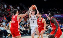 25 sayı geriden döndüler! U17 Millilerden tarihi galibiyet!