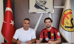 Altay’da flaş ayrılık! Sözleşmesini fesheden Emre Tangeldi Eskişehirspor’a imza attı