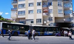 Ankara'da feci kaza! Kontrolden çıkan otobüs iş yerine daldı, çok sayıda yaralı var!