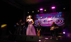 Aydın’da yaz konserleri Aydilge ile başladı!