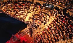 Bergama 3 gün boyunca sanatın merkezi olacak! Tiyatro Festivali başlıyor: İşte etkinlik programı
