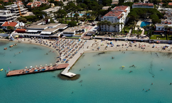 Çeşme'nin beyaz kumlu saklı güzelliği! Ilıca'yı andırıyor ama daha sakin