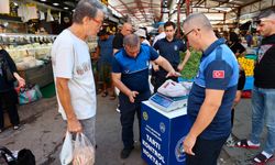 Buca pazarlarında yeni dönem başladı! Tartı kontrol noktaları ilgi görüyor
