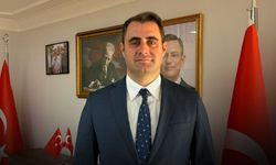 Güç'ten CHP'deki rozet törenine tepki! "AKP oyunlarının figüranı oldular"