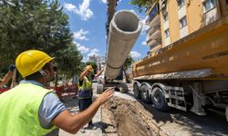 İzmir'de 5 ilçede su baskınlarına karşı büyük adım! Taşkın riskini azaltacak proje başladı