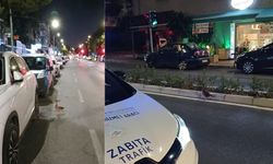 İzmir'de trafik ördek için durduruldu: Son anda kurtarıldı