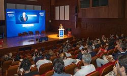 İzmir'de ulaşım zirvesi başladı! Mobilite merkezlerinden yapay zekaya: 2040 ulaşım ana planı açıklandı