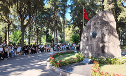 Türkiye'nin dört bir yanından gelen mimar adayları Karşıyaka'yı keşfetti
