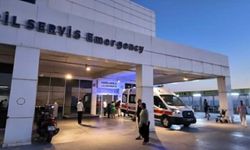 Kuşadası'nda otelde zehirlenme şüphesi! 28 kişi hastaneye kaldırıldı