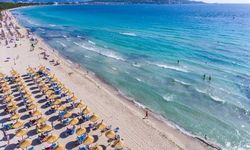 Ne Çeşme ne Seferihisar...Ücretsiz giriş, berrak deniz ve huzur bir arada! Bir kez giden yeniden geliyor
