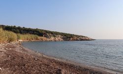 Ulaşımı zor, manzarası unutulmaz! Cam gibi turkuaz denizi ve huzur dolu doğası ile Karaburun'un en bakir koylarından!