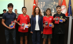 Karşıyaka Belediyesi şampiyon gençleri ağırladı