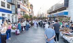 Karşıyaka’da yaz akşamlarının yeni adresi: Her çarşamba kapılarını açıyor