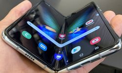 Katlanabilir telefon sevenlere müjde! Katlama izi azalıyor, dayanıklılık artıyor: Yeni teknoloji ilk kez kullanılacak