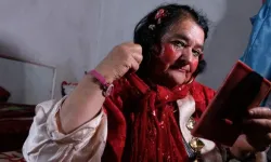 "Kırmızılı Kadın" Sultan Özcan hayatını kaybetti