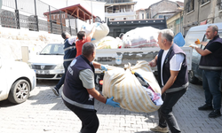 Konak'ta seyyar satıcılara denetim! Ürünlere el konuldu, ceza kesildi