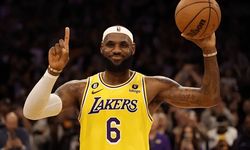 NBA'de gözler LeBron James'te! Hangi takımı seçecek?