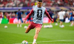 Portekiz elendi, gözler ona çevrildi! Cristiano Ronaldo futbolu bıraktı mı? Ronaldo'nun Gözyaşları ne demek?